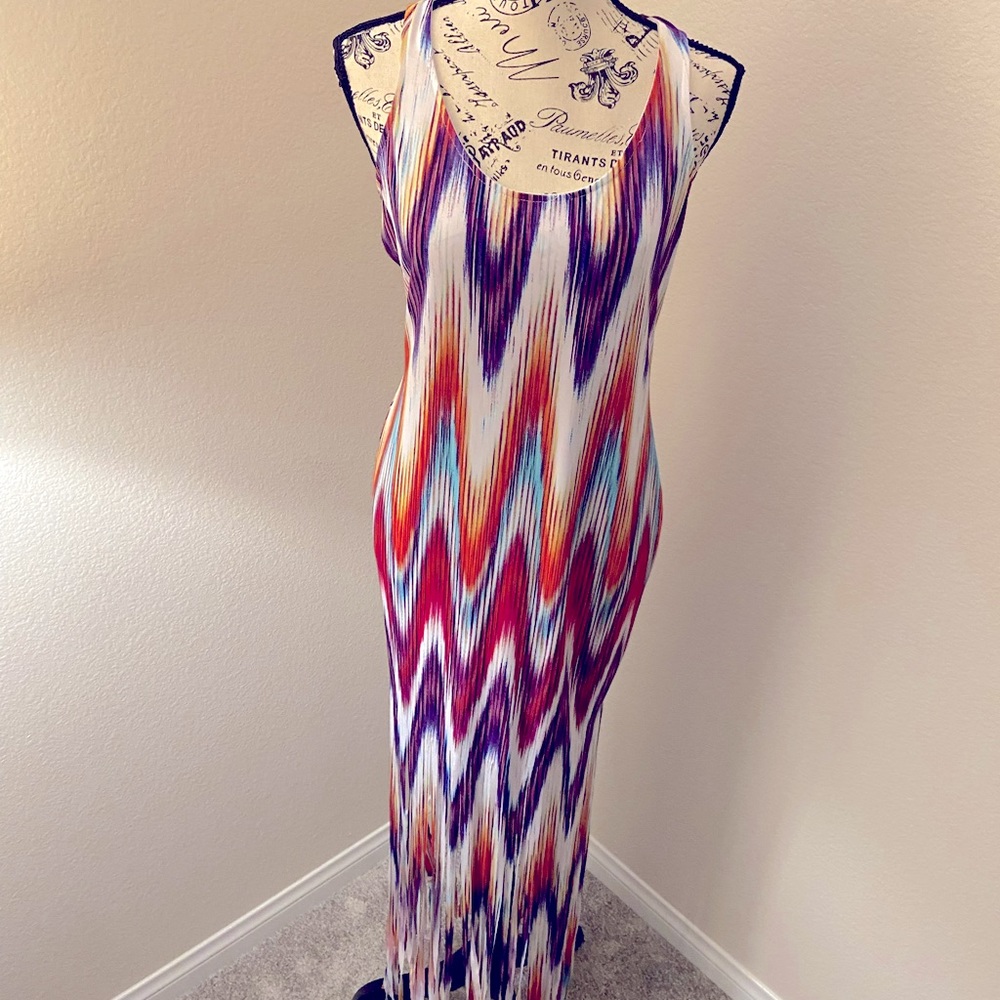 Small Ikat designed carwash Maxi dress by Alloy.